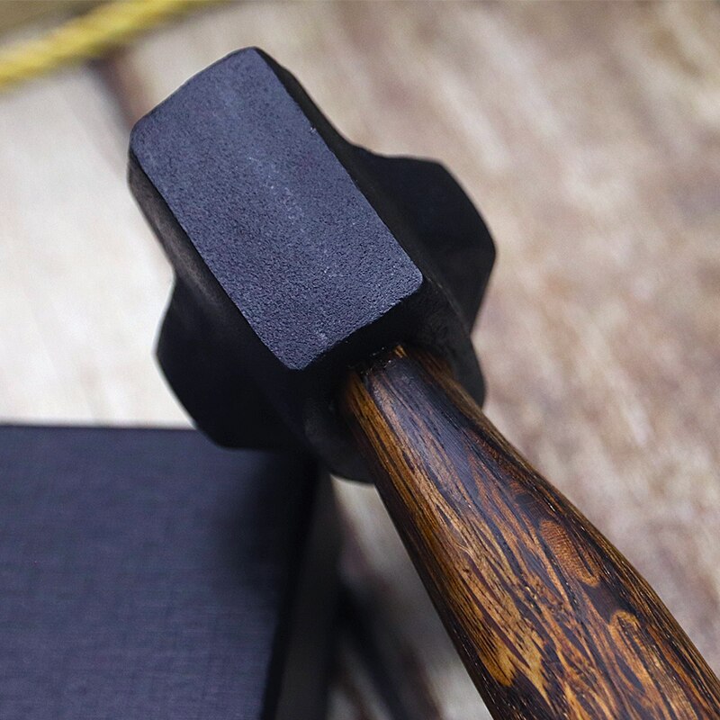 Axe outdoor camping aircraft axe chopping wood chopping tree chopping axe woodworking axe steel axe outdoor mountain axe